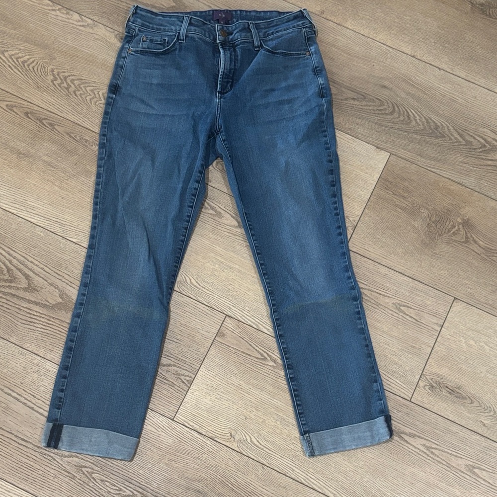 NYDJ Leanne Boyfriend ankle jeans. Women size 10. Excellent condition. Classic!